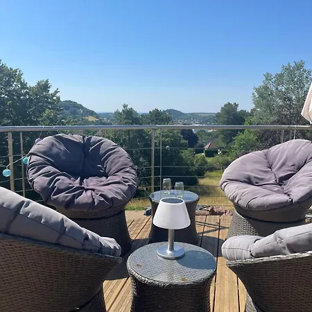 D'hotes Le Relais Globe Trotteur Bed & Breakfast Montaigu (Jura)